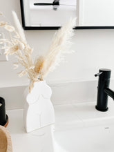 Load image into Gallery viewer, Au Naturale Bathmat
