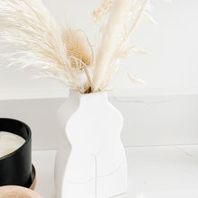 Load image into Gallery viewer, Au Naturale Bathmat

